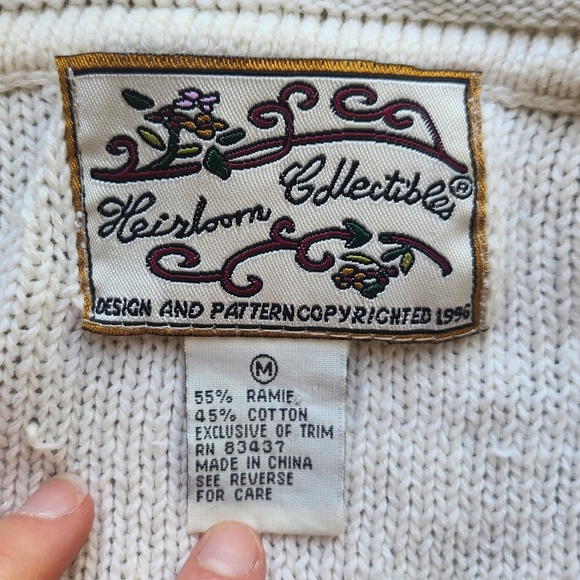 Vintage White Heirloom Collectables Cardigan - Picture 4 of 5